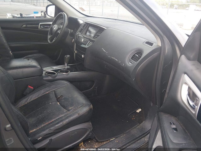 5N1AR2MN3FC717913 Nissan Pathfinder S
