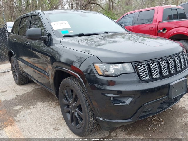 2017 Jeep Grand Cherokee Altitude 4x4 მანქანა იყიდება აუქციონზე, vin: 1C4RJFAG1HC751721, აუქციონის ნომერი: 44745871