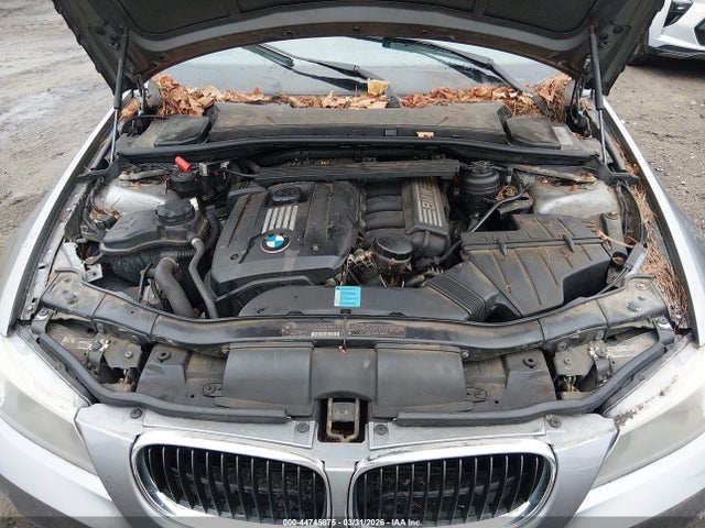 44745875 :رقم المزاد ، WBAPH5G55ANM36494 vin ، 2010 Bmw 328i مزاد بيع