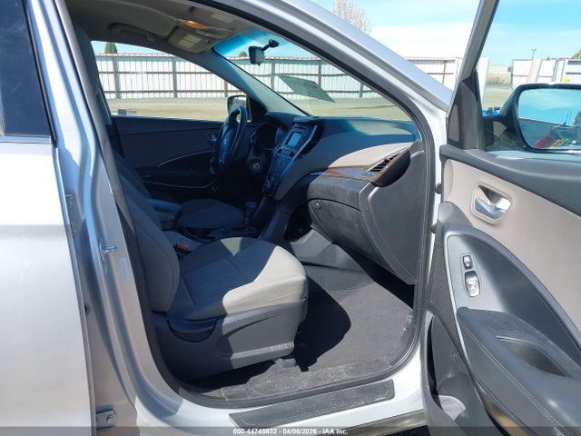 5XYZTDLB4HG469620 Hyundai Santa Fe Sport 2.4l