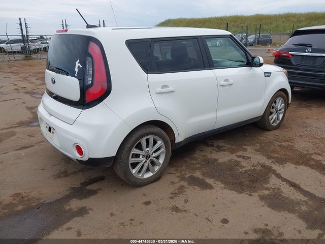 2018 KIA SOUL KNDJP3A51J7604662 Photo 3