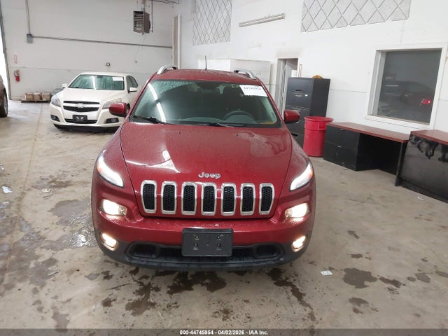 44745954 :رقم المزاد ، 1C4PJMCS6GW256148 vin ، 2016 Jeep Cherokee Latitude مزاد بيع