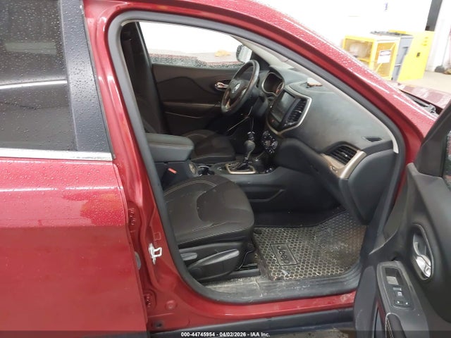 44745954 :رقم المزاد ، 1C4PJMCS6GW256148 vin ، 2016 Jeep Cherokee Latitude مزاد بيع