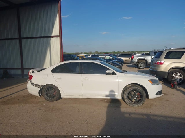 2011 Volkswagen Jetta 2.5l Sel მანქანა იყიდება აუქციონზე, vin: 3VWLX7AJ1BM376373, აუქციონის ნომერი: 44745991