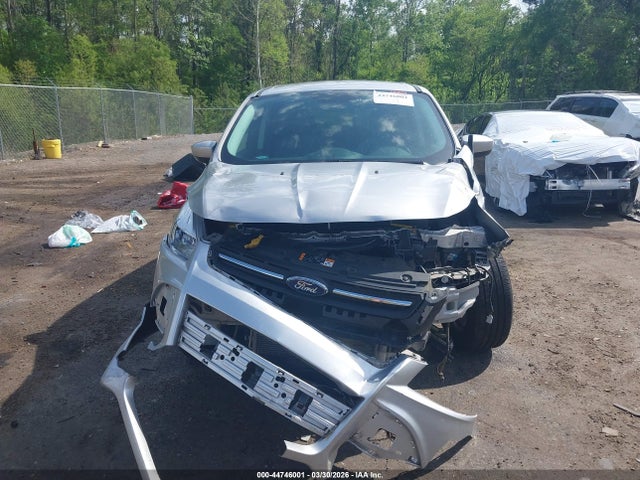 44746001 :رقم المزاد ، 1FMCU0G77GUA96860 vin ، 2016 Ford Escape Se مزاد بيع