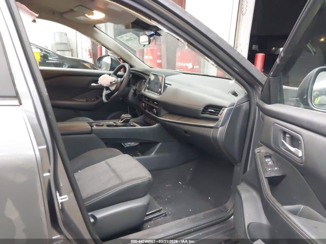 2024 Nissan Rogue Sv Intelligent Awd მანქანა იყიდება აუქციონზე, vin: 5N1BT3BB2RC676764, აუქციონის ნომერი: 44746007