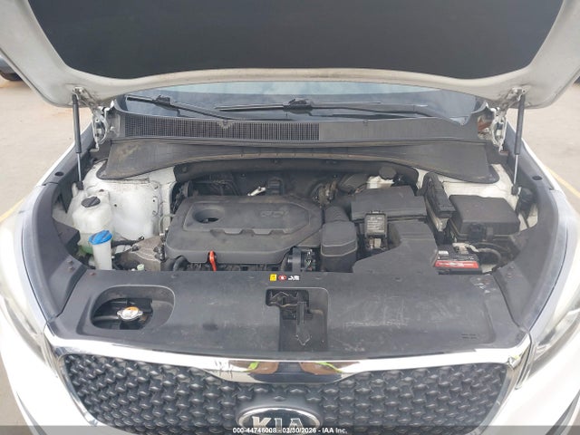44746008 :رقم المزاد ، 5XYPG4A31GG060383 vin ، 2016 Kia Sorento 2.4l Lx مزاد بيع