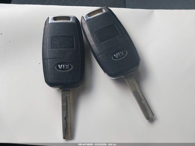 44746008 :رقم المزاد ، 5XYPG4A31GG060383 vin ، 2016 Kia Sorento 2.4l Lx مزاد بيع