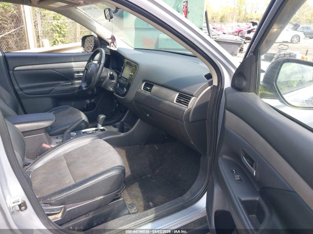 2015 MITSUBISHI OUTLANDER JA4AZ3A37FZ004629 Photo 4