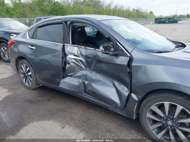 44746052 :رقم المزاد ، 1N4AL3AP1HC253126 vin ، 2017 Nissan Altima 2.5 Sv مزاد بيع