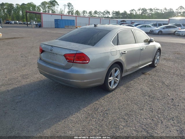 44746070 :رقم المزاد ، 1VWCN7A34DC085684 vin ، 2013 Volkswagen Passat 2.0l Tdi Sel Premium مزاد بيع