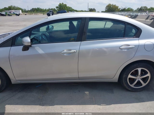 Honda CIVIC SE 2015 19XFB2F76FE226323 Image 14