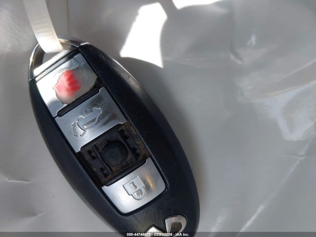 2016 INFINITI QX70 JN8CS1MU4GM670233 Photo 10