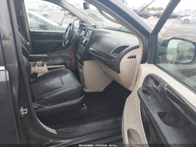 2012 Chrysler Town & Country Touring მანქანა იყიდება აუქციონზე, vin: 2C4RC1BG1CR286711, აუქციონის ნომერი: 44746082