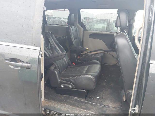2012 Chrysler Town & Country Touring მანქანა იყიდება აუქციონზე, vin: 2C4RC1BG1CR286711, აუქციონის ნომერი: 44746082