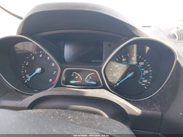 1FMCU9J9XFUC21217 Ford Escape Titanium