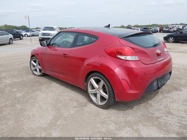 2015 HYUNDAI VELOSTER KMHTC6AD0FU243037 Photo 2