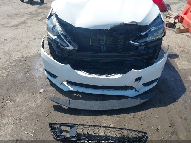 3N1AB7AP8KY395379 Nissan SENTRA S