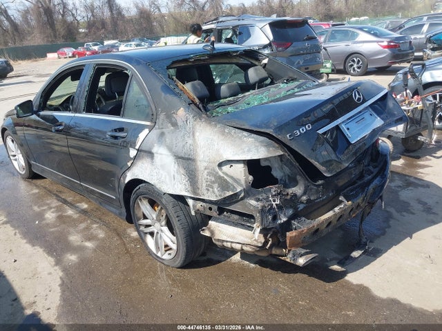 Aukcja sprzedaży 2014 Mercedes-benz C 300 Sport 4matic, vin: WDDGF8AB8EG223533, numer aukcji: 44746135