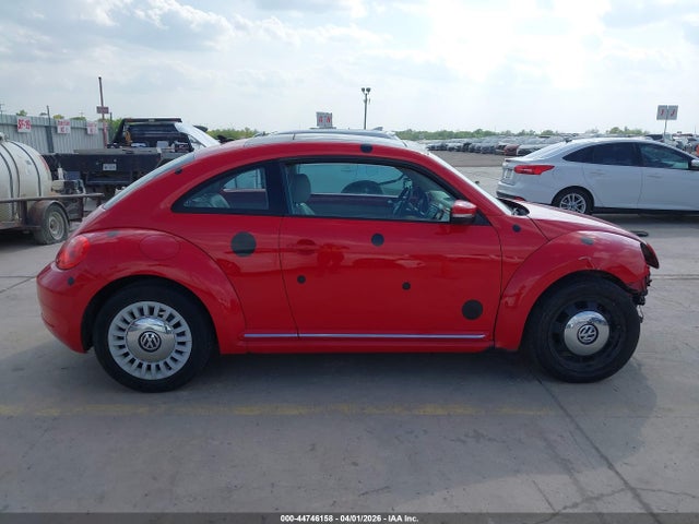 Aukcja sprzedaży 2013 Volkswagen Beetle 2.5l, vin: 3VWJP7AT4DM670457, numer aukcji: 44746158