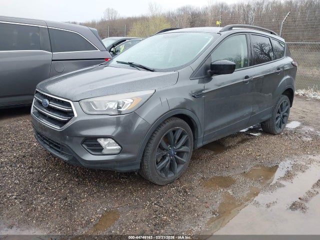 Продажа на аукционе авто 2017 Ford Escape Se, vin: 1FMCU0G94HUE21287, номер лота: 44746163