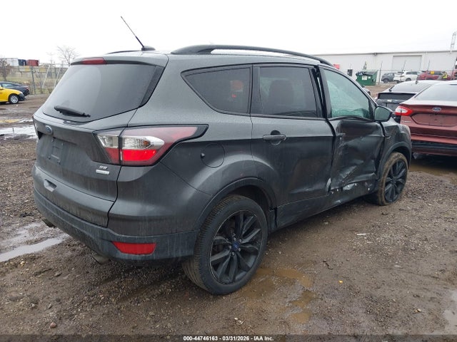 Продажа на аукционе авто 2017 Ford Escape Se, vin: 1FMCU0G94HUE21287, номер лота: 44746163