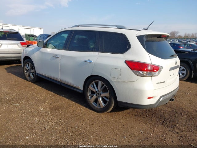2014 NISSAN PATHFINDER 5N1AR2MM1EC629206 Photo 2