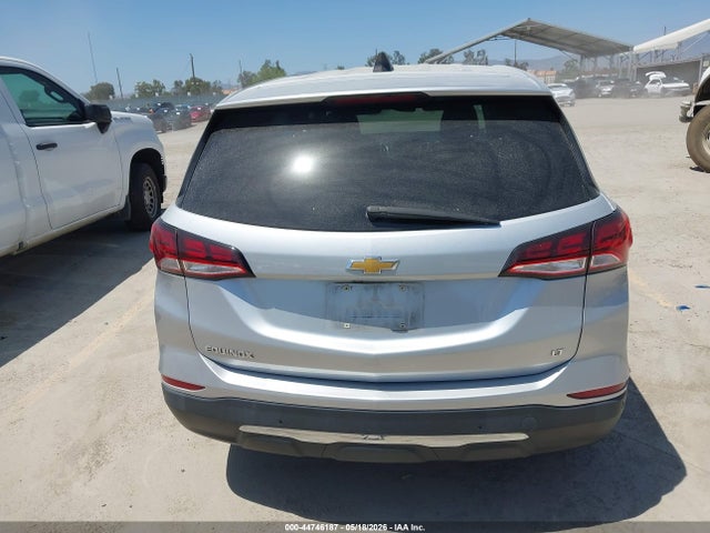 3GNAXJEV5NL225042 Chevrolet Equinox Fwd 2fl