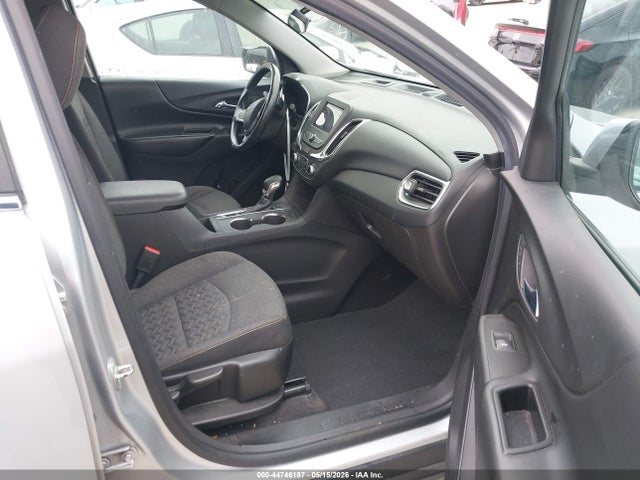 3GNAXJEV5NL225042 Chevrolet Equinox Fwd 2fl