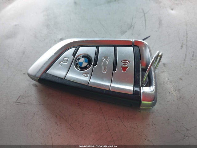 Продажа на аукционе авто 2022 Bmw 740 I, vin: WBA7T2C03NCG89874, номер лота: 44746193