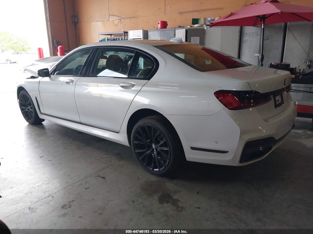 Продажа на аукционе авто 2022 Bmw 740 I, vin: WBA7T2C03NCG89874, номер лота: 44746193