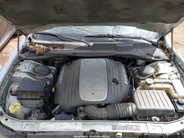 2005 CHRYSLER 300C 2C3AA63HX5H592584 Photo 9