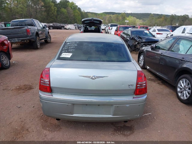 44746194 :رقم المزاد ، 2C3AA63HX5H592584 vin ، 2005 Chrysler 300c مزاد بيع