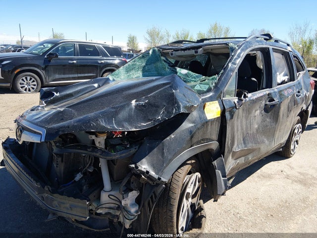 Продаж на аукціоні авто 2019 Subaru Forester Premium, vin: JF2SKAGC6KH463310, номер лоту: 44746246