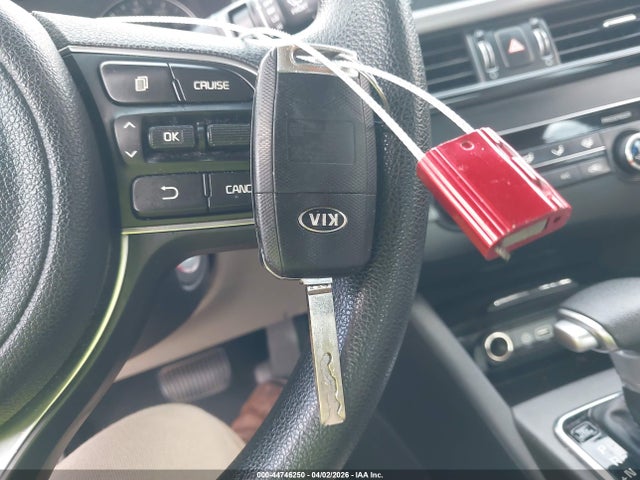 5XXGT4L31GG117131 KIA Optima Lx
