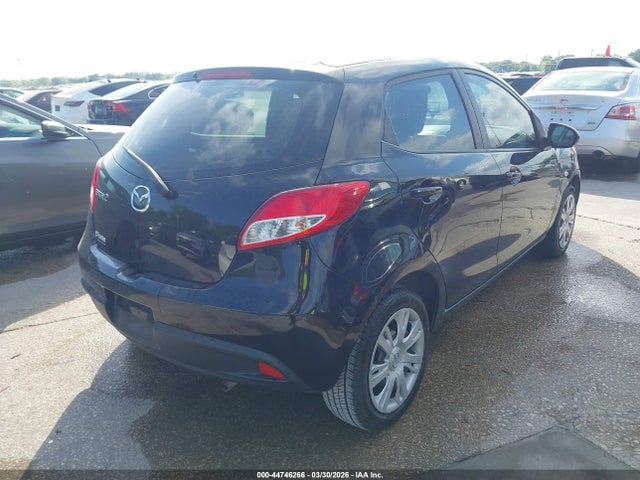 44746266 :رقم المزاد ، JM1DE1HZ2B0106688 vin ، 2011 Mazda Mazda2 Sport مزاد بيع