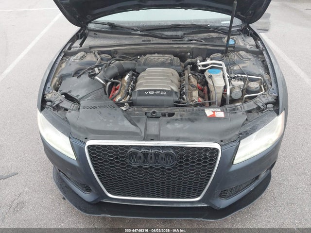44746316 :رقم المزاد ، WAUDK78TX9A040402 vin ، 2009 Audi A5 3.2l مزاد بيع