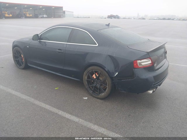 44746316 :رقم المزاد ، WAUDK78TX9A040402 vin ، 2009 Audi A5 3.2l مزاد بيع