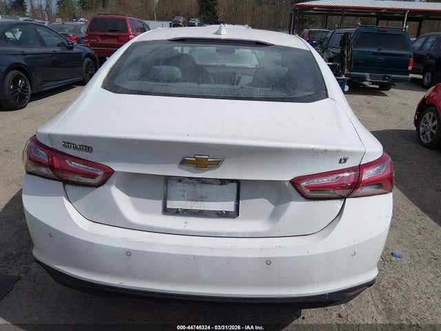 1G1ZD5ST3NF101403 Chevrolet Malibu Fwd Lt