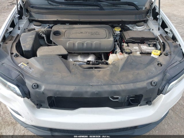 Продажа на аукционе авто 2019 Jeep Cherokee Latitude Fwd, vin: 1C4PJLCB2KD242326, номер лота: 44746380