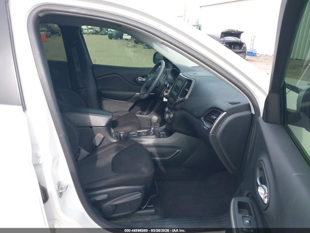 Продажа на аукционе авто 2019 Jeep Cherokee Latitude Fwd, vin: 1C4PJLCB2KD242326, номер лота: 44746380