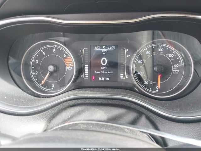 Продажа на аукционе авто 2019 Jeep Cherokee Latitude Fwd, vin: 1C4PJLCB2KD242326, номер лота: 44746380