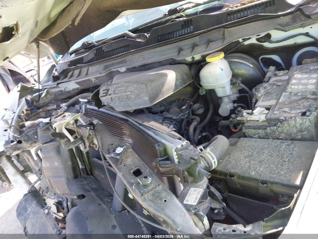 44746391 :رقم المزاد ، 3C6RR7KG8JG203156 vin ، 2018 Ram 1500 Express  4x4 5'7 Box مزاد بيع