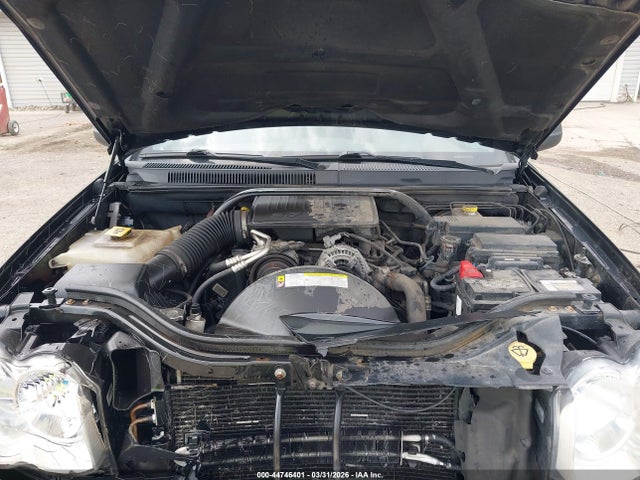 44746401 :رقم المزاد ، 1J8GR48K99C554773 vin ، 2009 Jeep Grand Cherokee Laredo مزاد بيع