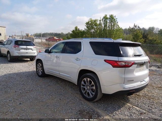1GNERKKW8JJ122925 Chevrolet Traverse Premier