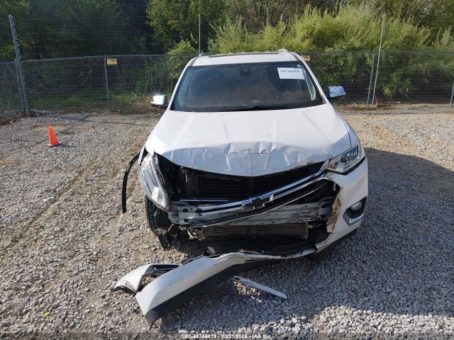 1GNERKKW8JJ122925 Chevrolet Traverse Premier