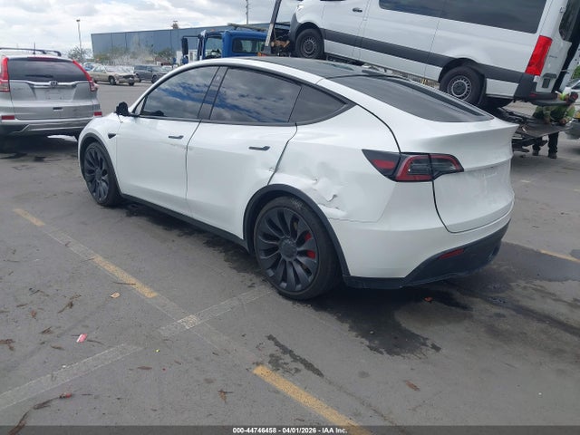 2021 TESLA MODEL Y 5YJYGDEFXMF173387 Photo 2