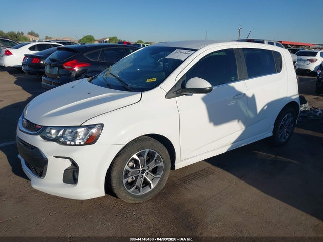 1G1JD6SHXJ4114282 Chevrolet Sonic Lt Auto