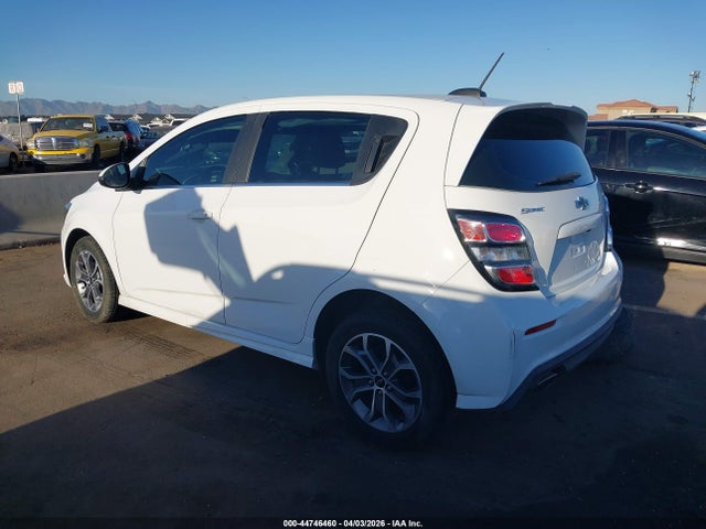 1G1JD6SHXJ4114282 Chevrolet Sonic Lt Auto