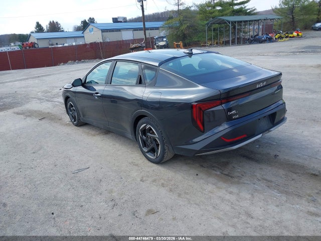 44746479 :رقم المزاد ، 3KPFU4DEXSE004367 vin ، 2025 Kia K4 Ex مزاد بيع